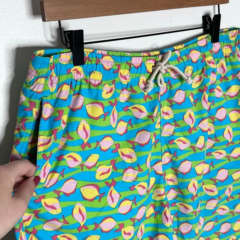 Lilly Pulitzer Capri Trunk Fish Print Swim Trunks Men’s Small Beach Pool